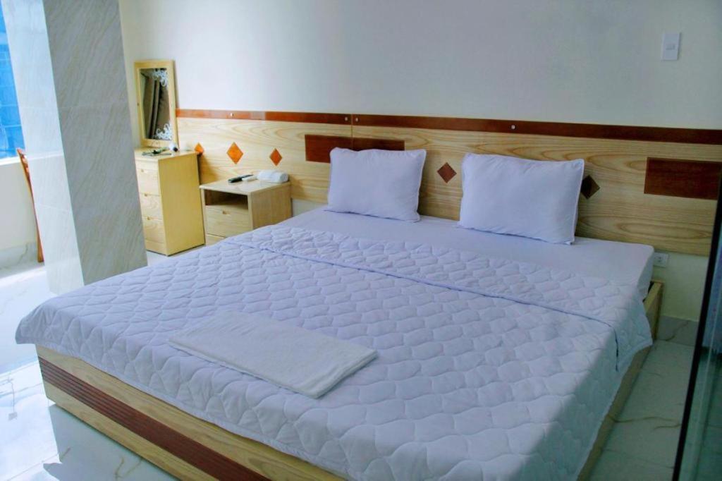 Yen Vy 04 Luxury Hotel Quy Nhon Dış mekan fotoğraf