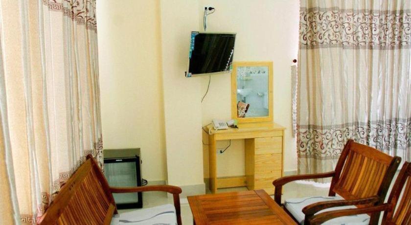 Yen Vy 04 Luxury Hotel Quy Nhon Dış mekan fotoğraf