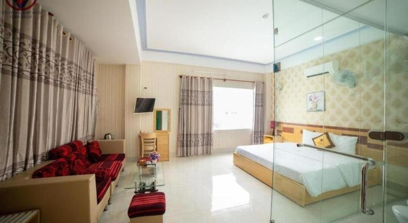 Yen Vy 04 Luxury Hotel Quy Nhon Dış mekan fotoğraf